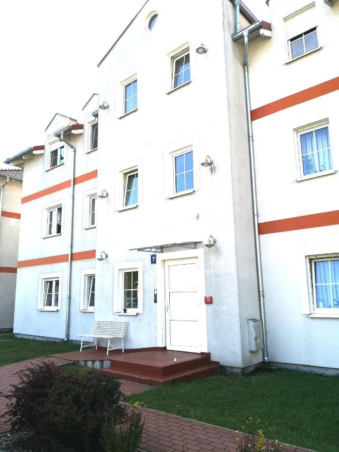 Arboretum Apartments كورنيك المظهر الخارجي الصورة
